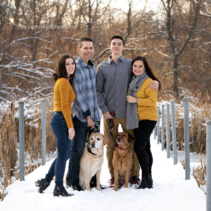 Family Portraits Winter Pets | Focus Photography by Susan